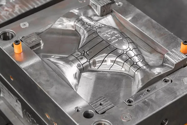 Polished steel injection mold cavity for a complex part
