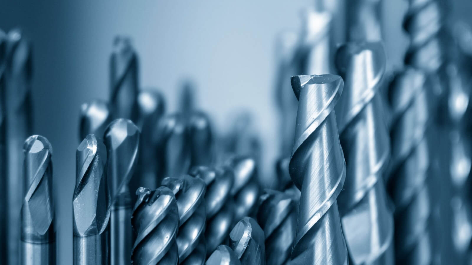 Which Workpiece Materials Are Suited for End Milling