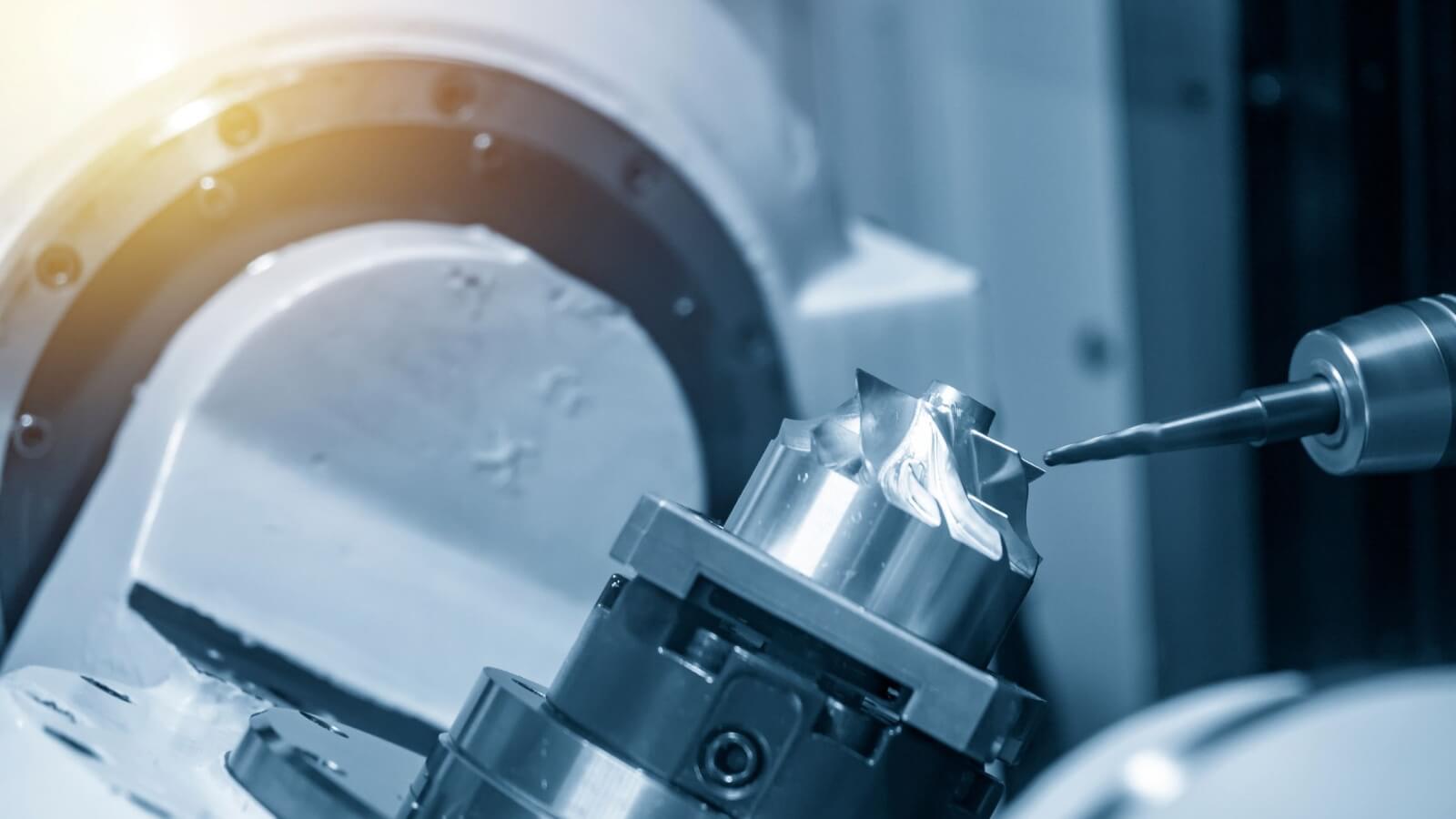 How Does the End Milling Process Work